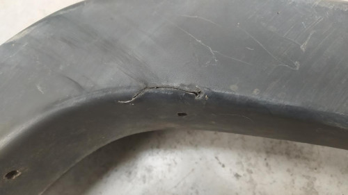 MOLDURAS TRASERAS Jeep CHEROKEE (KJ) 