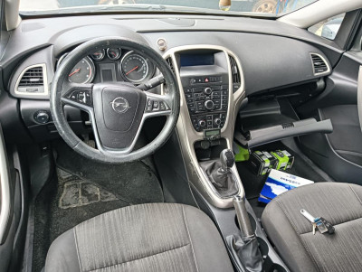 OPEL ASTRA J SPORTS TOURER