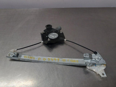 ELEVALUNAS DELANTERO DERECHO, TOYOTA, YARIS CROSS