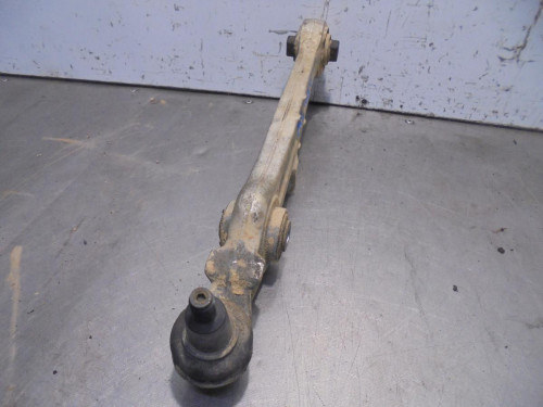  BRAZO SUSPENSION INFERIOR DELANTERO DERECHO Volkswagen PASSAT BERLINA (3B3) 