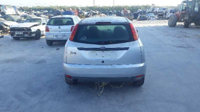 FORD FOCUS BERLINA (CAK)