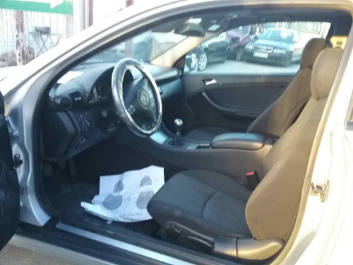 MERCEDES-BENZ CLASE C (BM 203) SPORTCOUPE 
