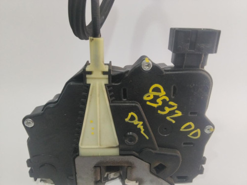CERRADURA PUERTA DELANTERA DERECHA OPEL CORSA E 