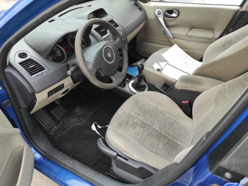 RENAULT MEGANE II BERLINA 5P — автомобиль-донор на запчасти 