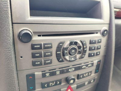 SISTEMA AUDIO / RADIO CD