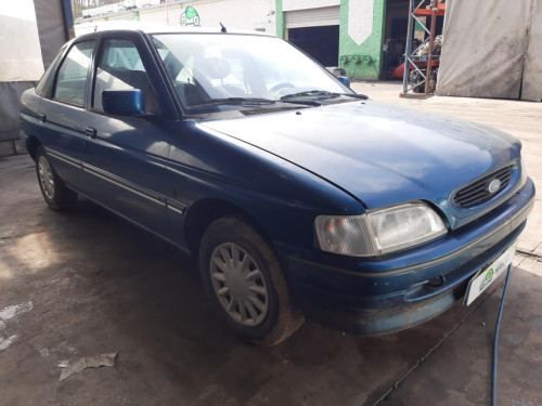  FORD ESCORT BERL./TURNIER 