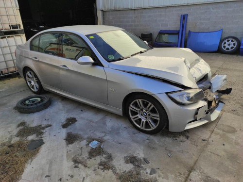 BMW SERIE 3 BERLINA (E90) — автомобиль-донор на запчасти 