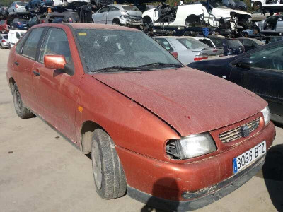 SEAT CORDOBA BERLINA (6K2)