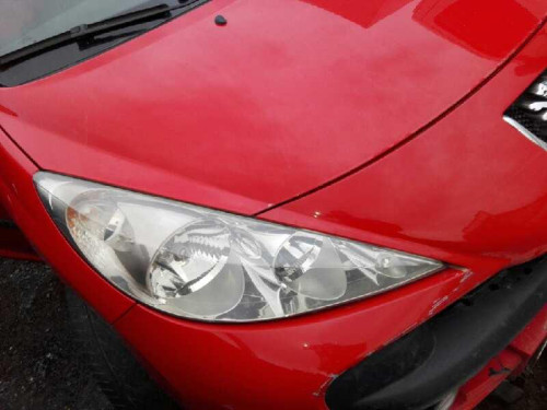 PEUGEOT 207 — vehículo donante para recambios 
