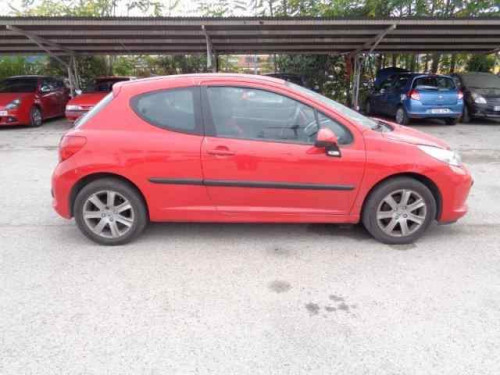 PEUGEOT 207 — vehículo donante para recambios 
