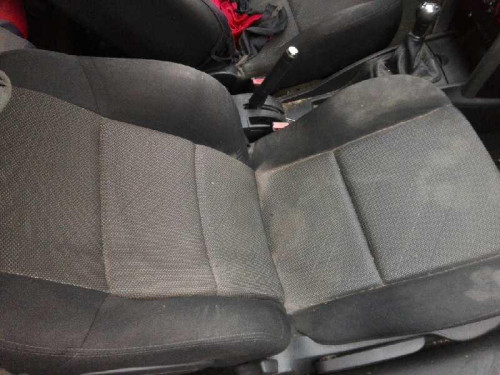 PEUGEOT 207 — vehículo donante para recambios 