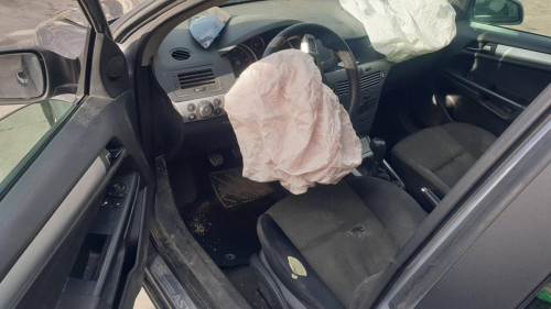  OPEL ASTRA H BERLINA 