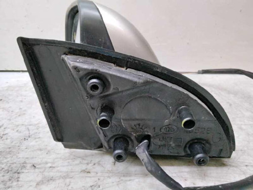 RETROVISOR IZQUIERDO 