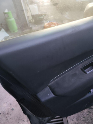 ELEVALUNAS DELANTERO IZQUIERDO