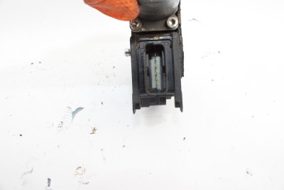 MOTOR ELEVALUNAS DELANTERO DERECHO