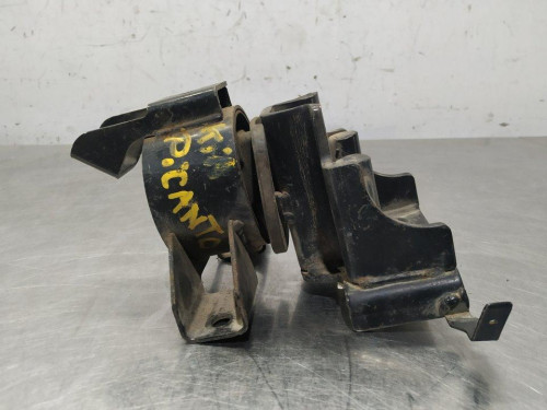  SOPORTE MOTOR 