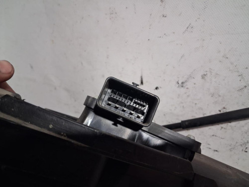 FRENO DE MANO ELECTRICO 