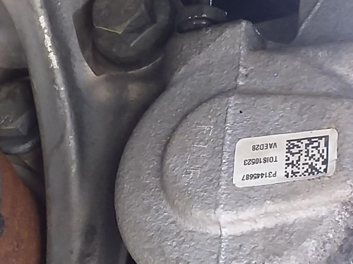 PINZA DE FRENO DELANTERA IZQUIERDA Volvo XC40 