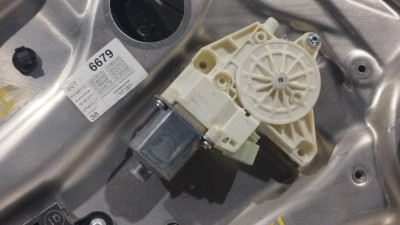 ELEVALUNAS TRASERO IZQUIERDO, MERCEDES-BENZ, CLASE C (BM 204) BERLINA