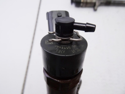 INYECTOR, FORD, FOCUS BERLINA (CAP)