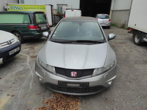 HONDA CIVIC 5 PUERTAS (FK) — vehículo donante para recambios 