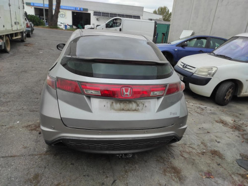 HONDA CIVIC 5 PUERTAS (FK) — vehículo donante para recambios 