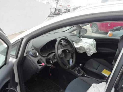 SEAT IBIZA ST (6P8) — vehículo donante para recambios 