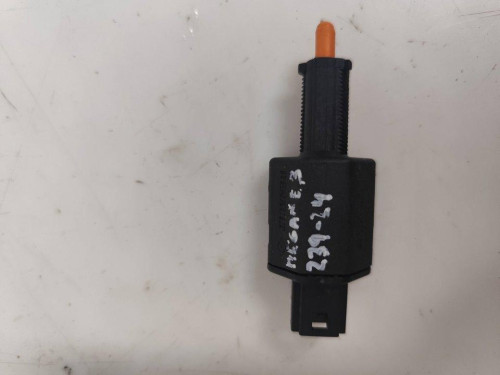  INTERRUPTOR RENAULT MEGANE III BERLINA 5P 