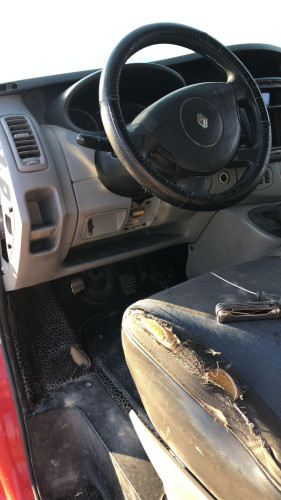 RENAULT TRAFIC II FURGÓN — Donor Vehicle for Used Parts 
