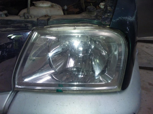 FARO IZQUIERDO Mitsubishi L200 (K70) 
