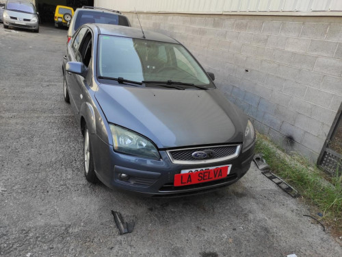 FORD FOCUS BERLINA (CAP) — Donor Vehicle for Used Parts 