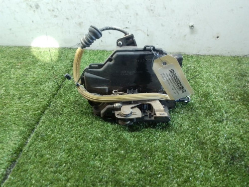  CERRADURA PUERTA DELANTERA DERECHA SEAT LEON (1M1) 