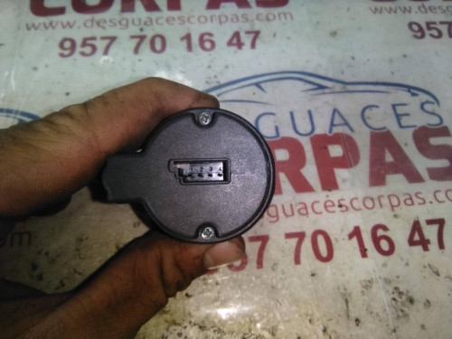  MANDO LUCES BMW SERIE 7 (E38) 