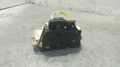 CERRADURA PUERTA TRASERA DERECHA Audi A4 AVANT (8E) 