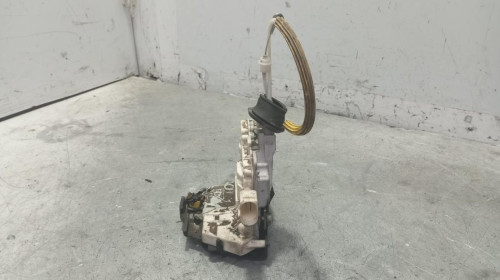 CERRADURA PUERTA TRASERA DERECHA Audi A4 AVANT (8E) 