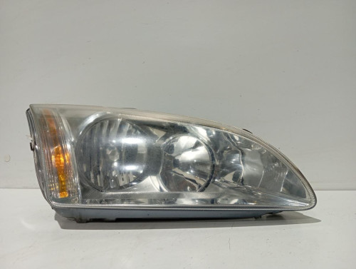 FARO DERECHO Ford FOCUS BERLINA (CAP) 