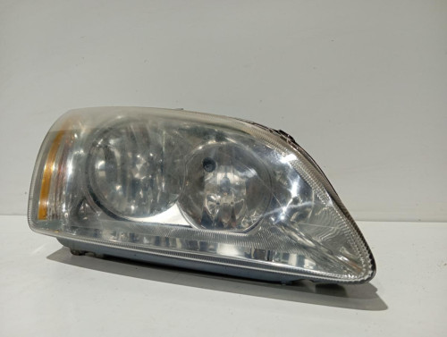 FARO DERECHO Ford FOCUS BERLINA (CAP) 