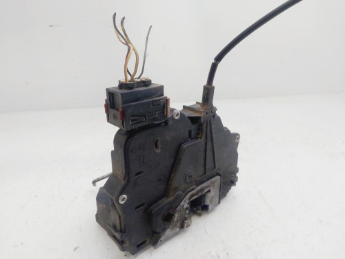 CERRADURA PUERTA TRASERA IZQUIERDA Opel CORSA D 