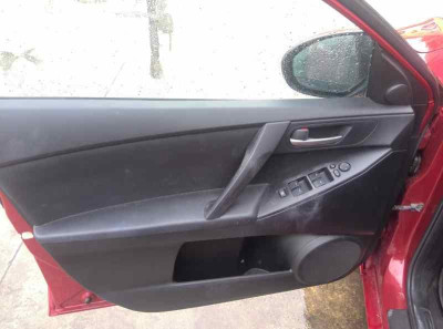 MAZDA 3 BERLINA (BL)