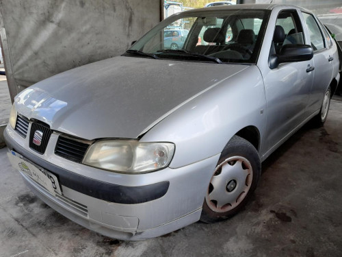 SEAT CORDOBA BERLINA (6K2) 