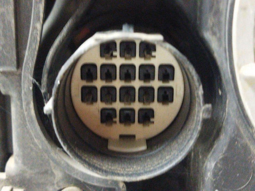  FARO IZQUIERDO LAND ROVER 