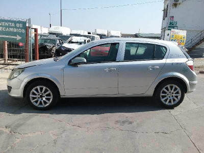 OPEL ASTRA H BERLINA