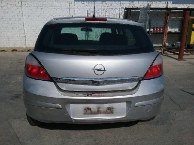 OPEL ASTRA H BERLINA