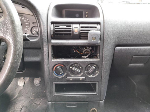  OPEL ASTRA G BERLINA 