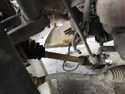 BRAZO SUSPENSION DELANTERO IZQUIERDO