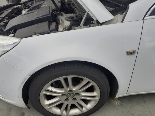  ALETA DELANTERA IZQUIERDA OPEL INSIGNIA BERLINA 