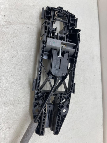 SOPORTE MANETA EXTERIOR TRASERA IZQUIERDA VOLKSWAGEN GOLF VI (5K1)(10.2008) 
