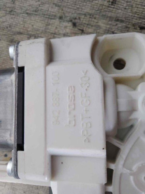 MOTOR ELEVALUNAS DELANTERO IZQUIERDO