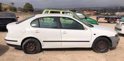 SEAT TOLEDO (1M2)