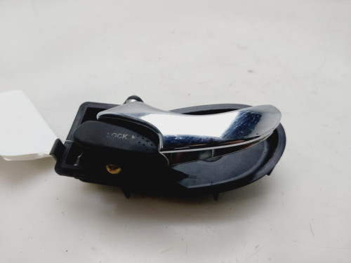 MANETA INTERIOR DELANTERA IZQUIERDA Ford FOCUS BERLINA (CAK) 